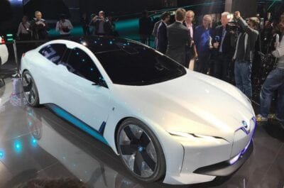 bmw predstavlyaet tretyu model semejstva i vot i vision dynamics foto s podiuma frankfurt 2017 5e6a1e9187950 BMW представляет третью модель семейства «i». Вот и Vision Dynamics (фото с подиума Франкфурт 2017)