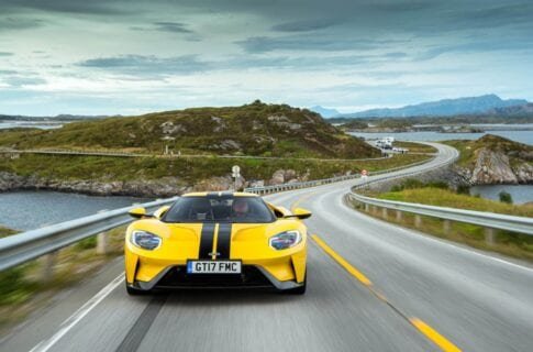 Ford GT установил новый рекорд вокруг полярного круга. Шикарные фото и видео
