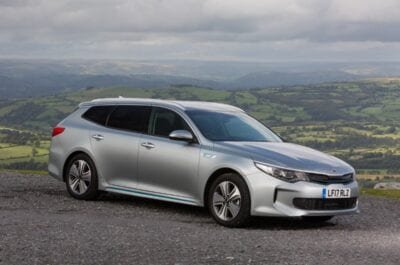 kia optima sportswagon teper budet dopolnena gibridnoj versiej phev 5e6a216e3dfd4 Kia Optima Sportswagon теперь будет дополнена гибридной версией PHEV