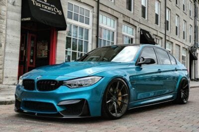 kompaniya bmv vypolnila individualnyj zakaz na bmw m3 individual s uglerodnymi vstavkami shikarnyj vid 5e6a26d62b127 Компания БМВ выполнила индивидуальный заказ на BMW M3 Individual с углеродными вставками - шикарный вид