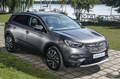 opel predstavil pervuyu gibridnuyu model 5e6a1d13261c8 Opel представил первую гибридную модель