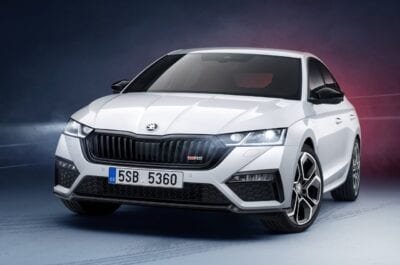 skoda octavia rs iv 2020 Новая Skoda Octavia RS iV 2020 - больше ньютон-метров и худшие показатели