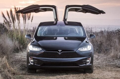 Tesla не предлагает скидки 30 тысяч долларов на модели S и X, а предыдущая информация — большой обман