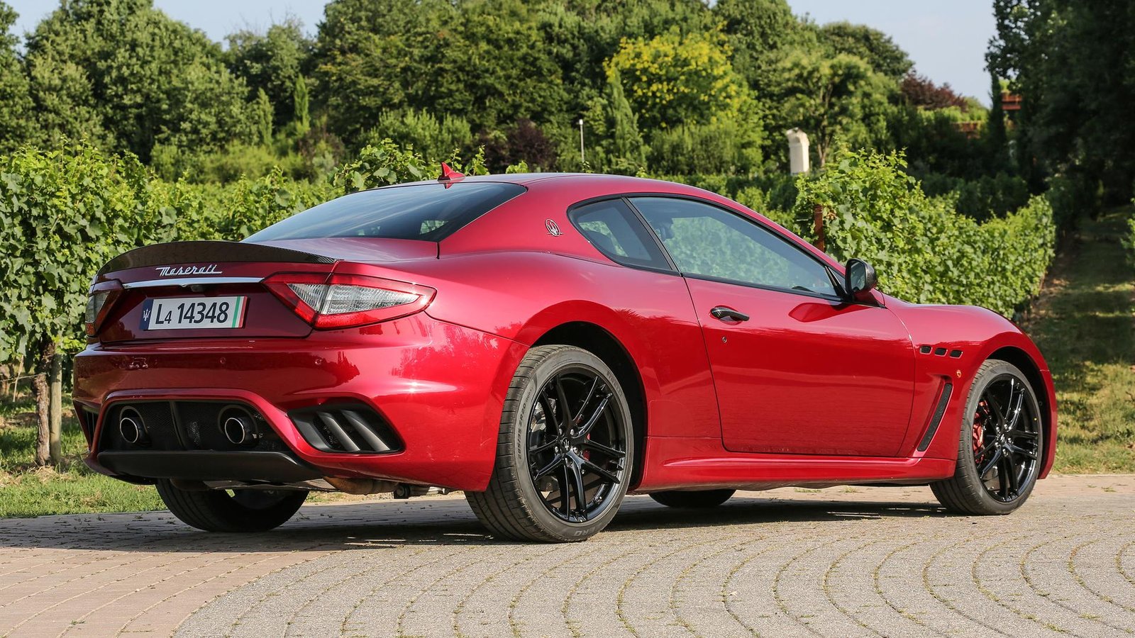 test drajv maserati granturismo 2018 potryasayushhee vozrozhdenie 5e6dde0657149 Тест-драйв Maserati GranTurismo 2018: потрясающее возрождение