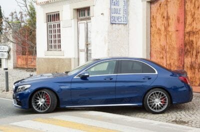 test drajv mercedes amg c 63 s obzor topovogo c klasse 2016 2017 modelnogo goda 5e6dd1cc5e1c4 Тест драйв Mercedes-AMG C 63 S - обзор топового C-Klasse 2016-2017 модельного года