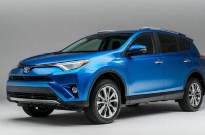 toyota rav4 2018 poluchaet gibridnuyu moshhnost vo vseh komplektacziyah 5e6a1bcf19a4e Toyota RAV4 2018 получает гибридную мощность во всех комплектациях
