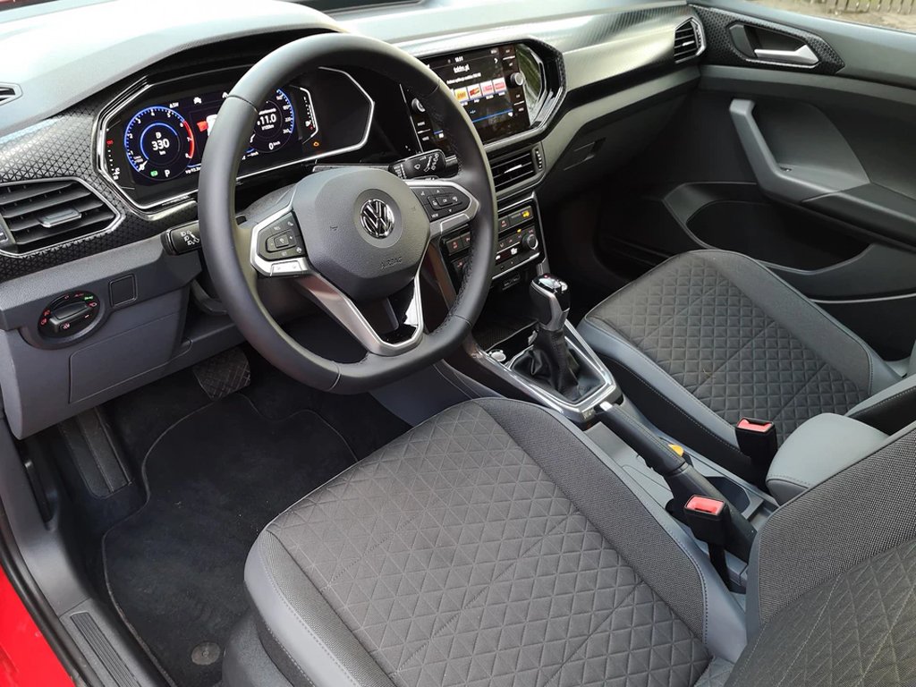 volkswagen t cross 2 Volkswagen T-Cross 1.5 TSI - еще не внедорожник