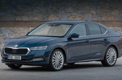 5ef9b047ec05c421580000121 Компания Skoda показала модель Octavia G-Tec, работающую на сжатом природном газе и бензине