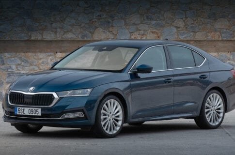 Компания Skoda показала модель Octavia G-Tec, работающую на сжатом природном газе и бензине