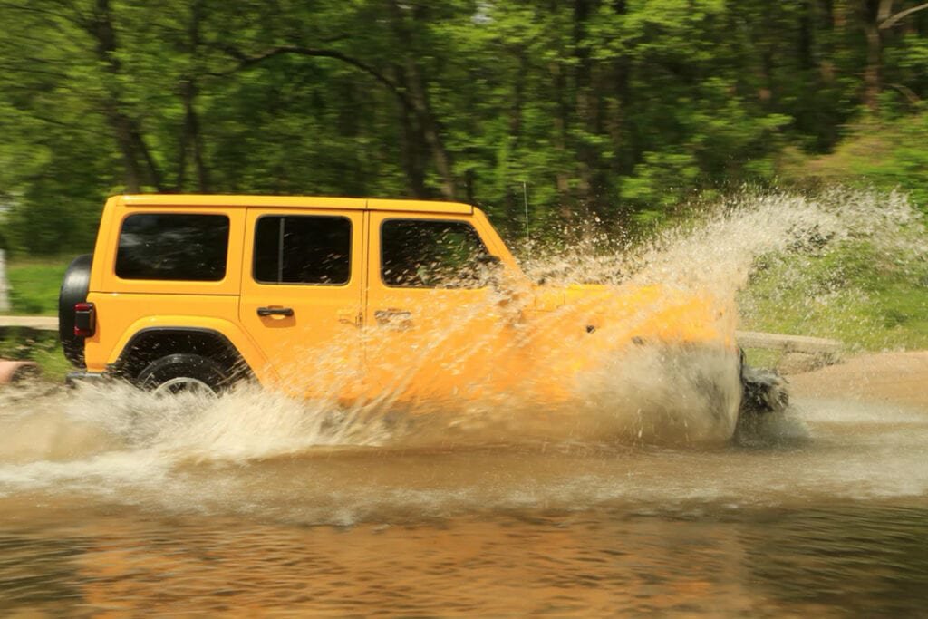 jeep wrangler unlimited sahara 9 Jeep Wrangler Unlimited Sahara - спутник летнего приключения