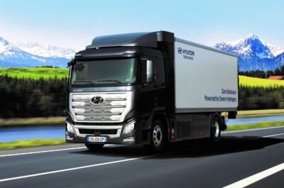 8r4ybqrby4sb1 Первый водородный грузовик Hyundai на пути в Европу