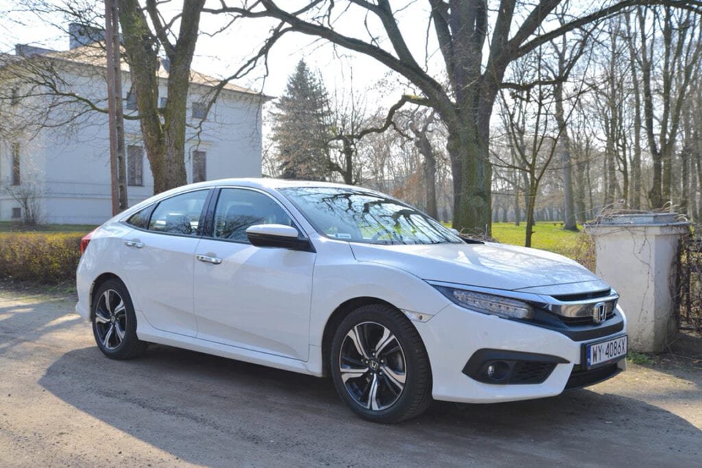 Тест драйв Honda Civic 4D 1.5 VTEC Turbo