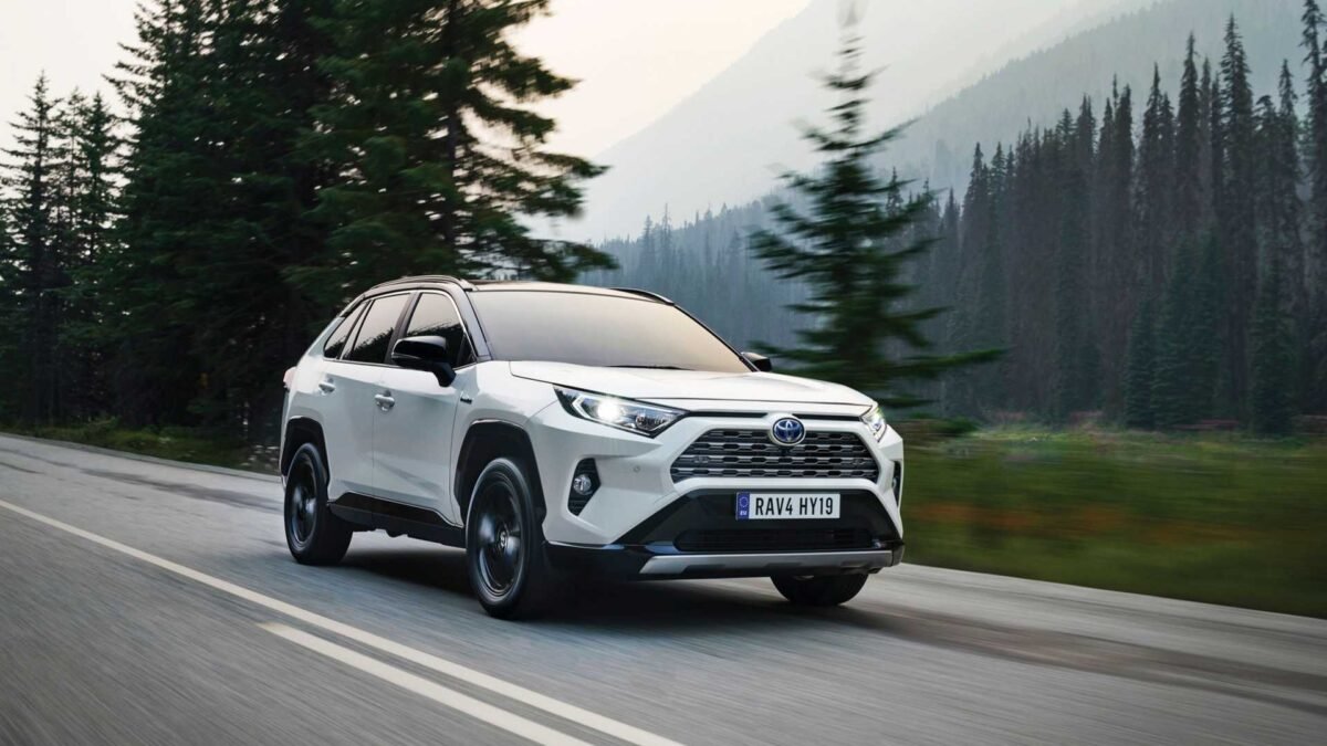 toyota rav4 hybrid1 Проверяем реальный расход топлива Toyota RAV4 Hybrid AWD-i